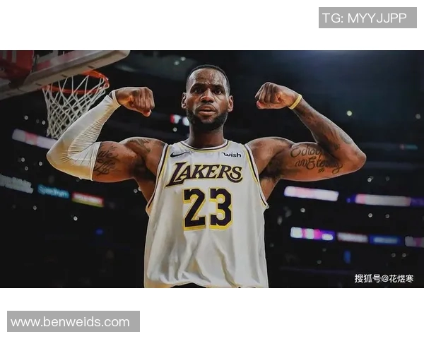 篮球明星代号12号的传奇故事与背后不为人知的奋斗历程